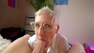 That babe gives such a orall-service for the inceptive hour and swallows anything