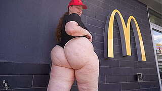 Mia Dior Copulates Hiring Chief For Fresh Locality Later Getting Fired From Mcdonald'_s