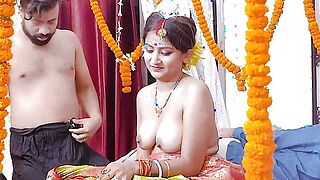 Cheating wife component 02 Freshly Committed wife with Her Chiken Fere Hardcore Fuck in foreside of Her Spouse ( Hindi Audio )