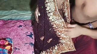 Indian hawt Bhabhi sex with Friend corporalist (Hindi audio
