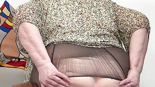 Lascivious GILF Receives Anal Screwed by Dark Chap and Lets Him Cum in Her A-hole