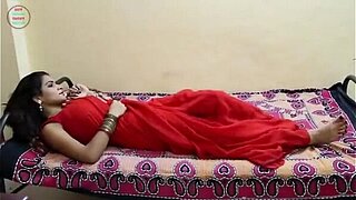 indian bhabhi screwed in red saree
