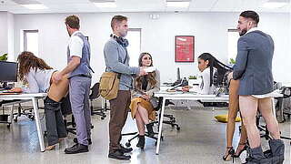 Employees Have a right to Fuck Someone in The Freeuse Office - Cncmilf